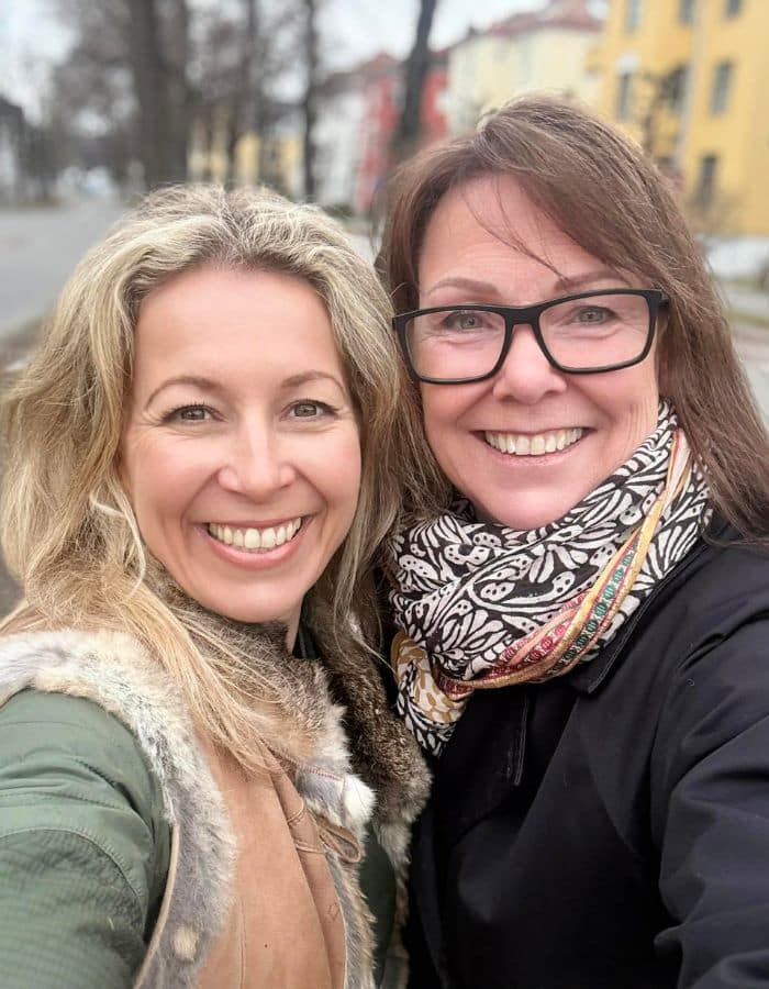 Jannecke Øinæs & Marit Reitan